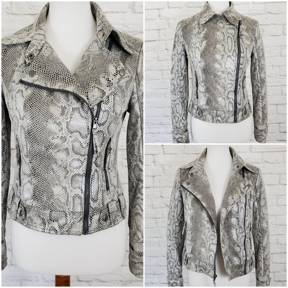 Kut from the Kloth Jackets & Blazers - Kut From The Kloth Snake Print Moto Jacket Pockets